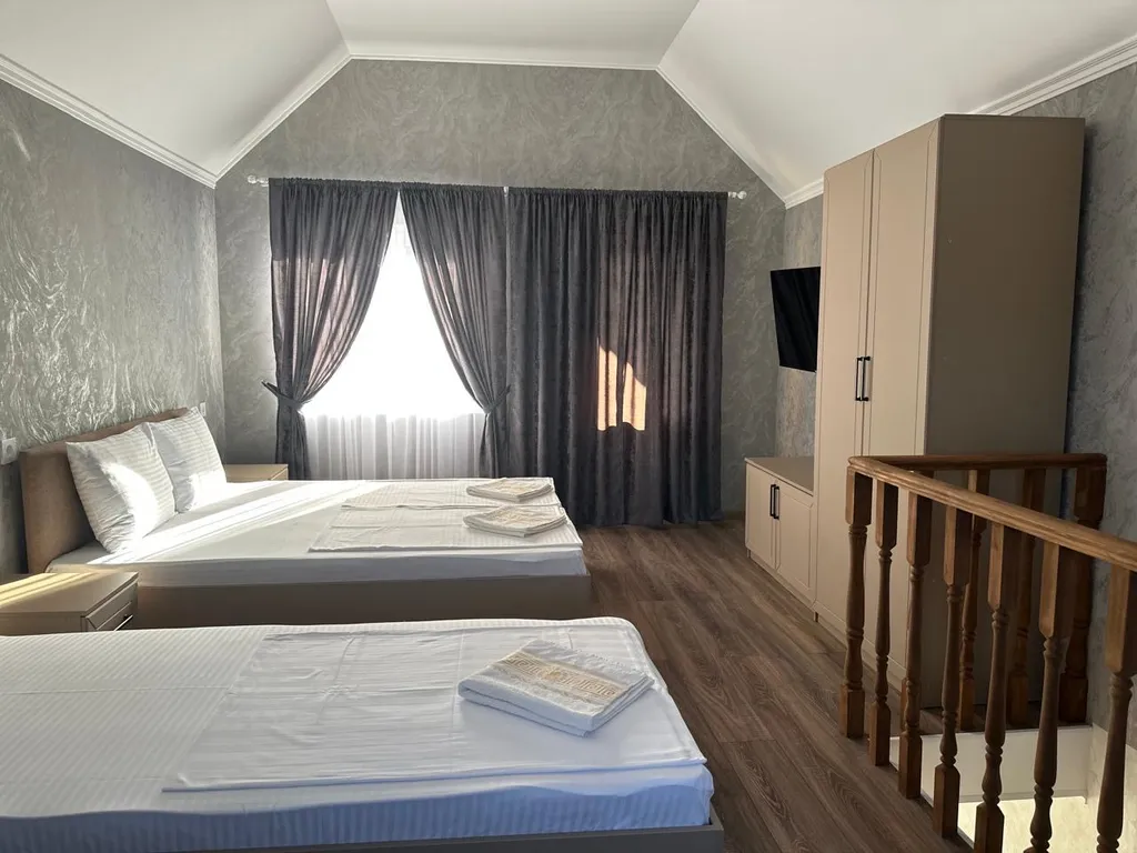 Таунхаус двухуровневый у моря