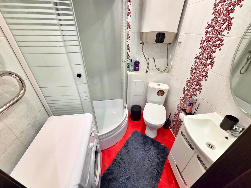 4-комнатная Квартира