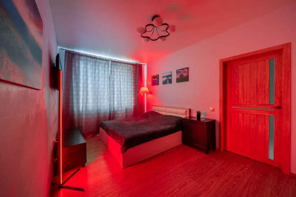 Атмосферная квартира с Алисой и умным светом у метро Дыбенко