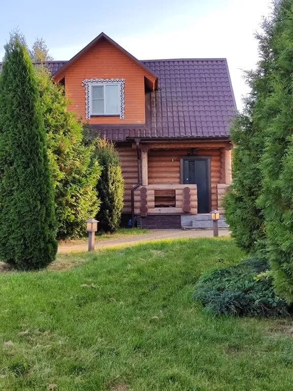 Теплый дом в русской деревне