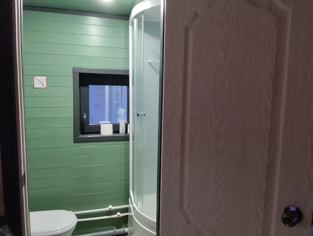 Загородный дом у озера