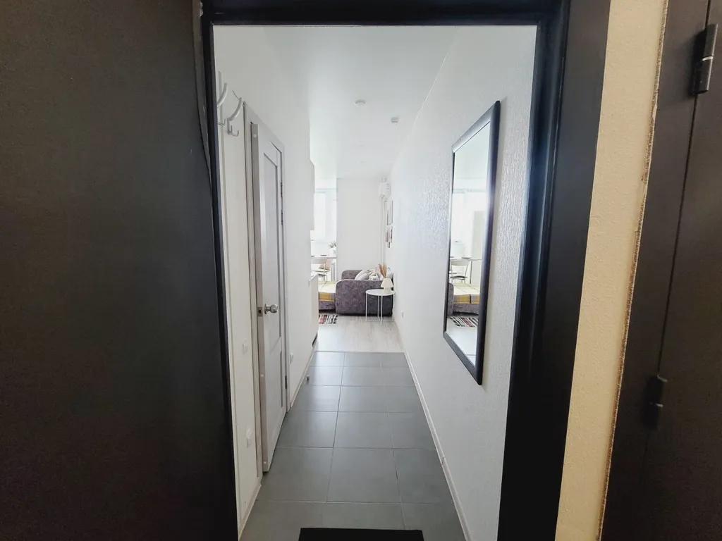 Уютная студия у парка молодежный с видом на реку