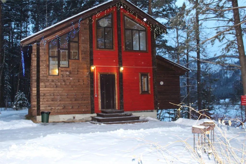 Коттедж 2-комнатный Дом — аренда посуточно в Дивногорск