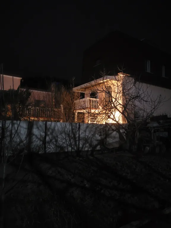 Романов двор