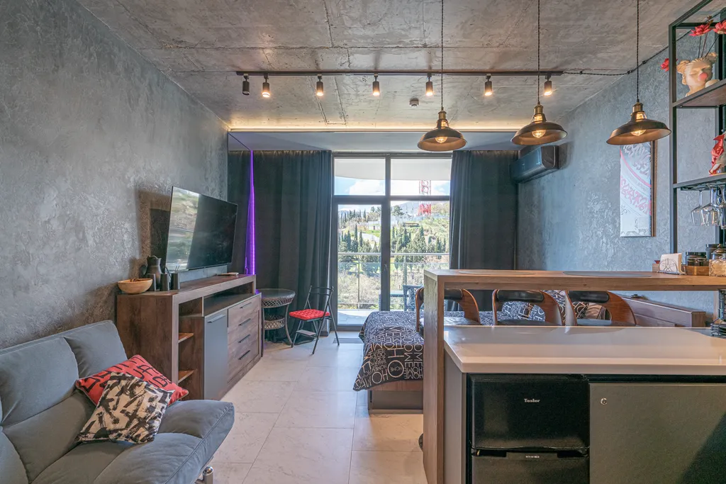 Дизайнерская студия Ls-black strong с видом на море и горы 7 этаж