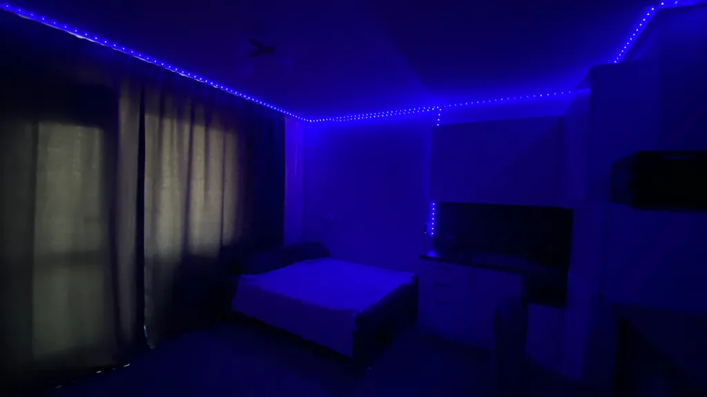 Студия в центре города с видом на реку