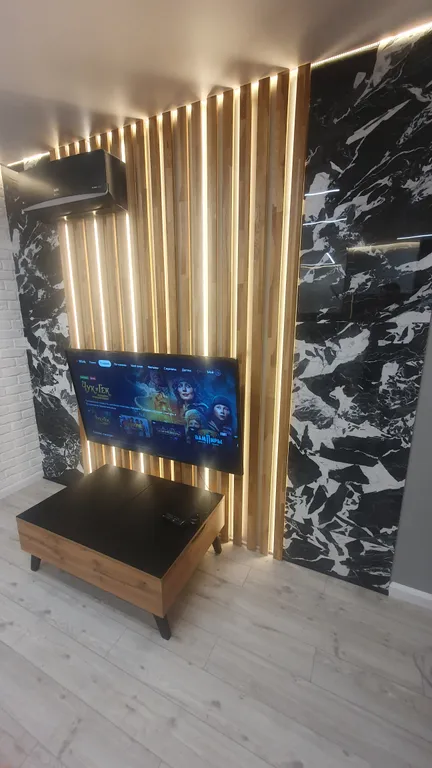 Красная студия в центре города для деловых поездок и семейного отдыха