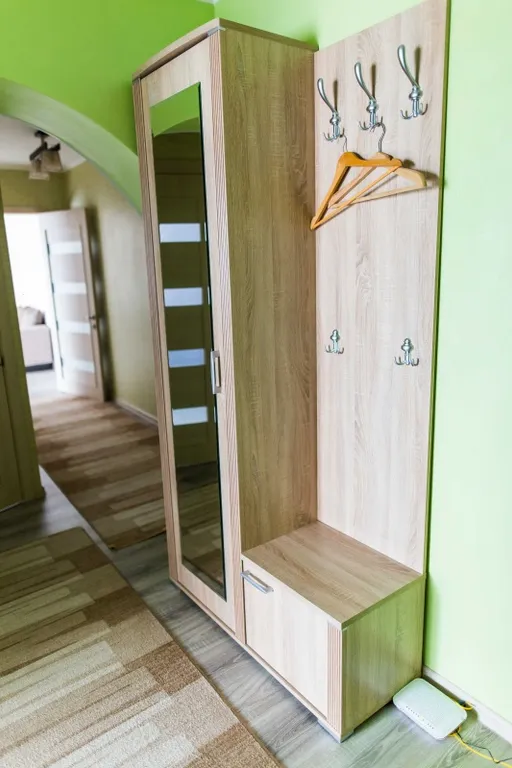 2- комнатная квартира в центре