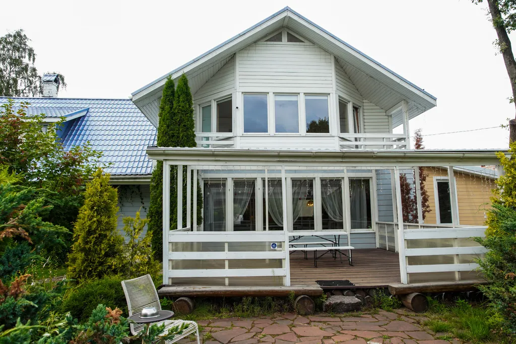 Коттедж Белый дом — аренда посуточно в Санкт-Петербург