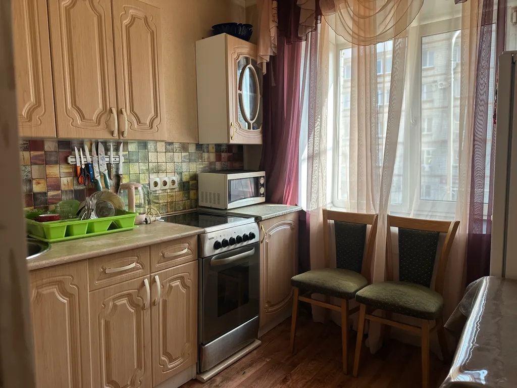 2-х комнатная квартира в центре города, с балконом