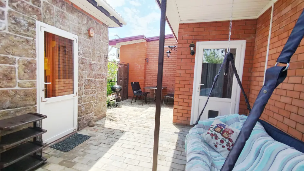 Коттедж Дом 3 Три гнезда — аренда посуточно в Ейск