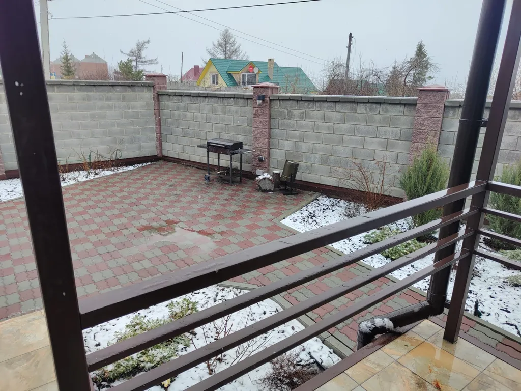 Новый дом с дизайнерским ремонтом