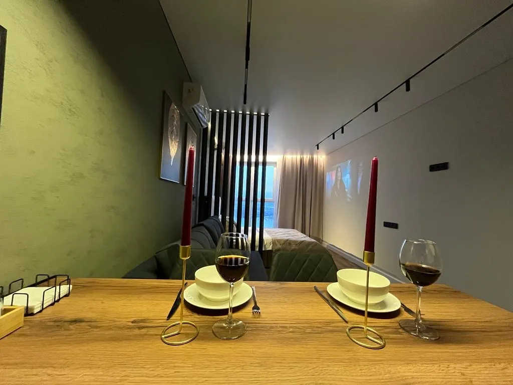 Видовые апартаменты с проектором и PS4 на 17-м этаже