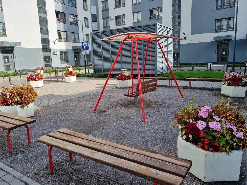 Шикарная квартира в центре в элитном доме возле метро