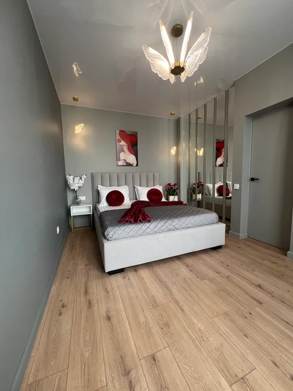 Апартамент с видом на озеро Кубань с джакузи с качелей