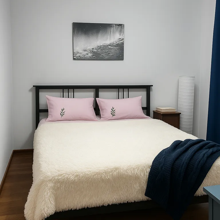 Двухкомнатная квартира в центре возле набережной — аренда посуточно в Самара