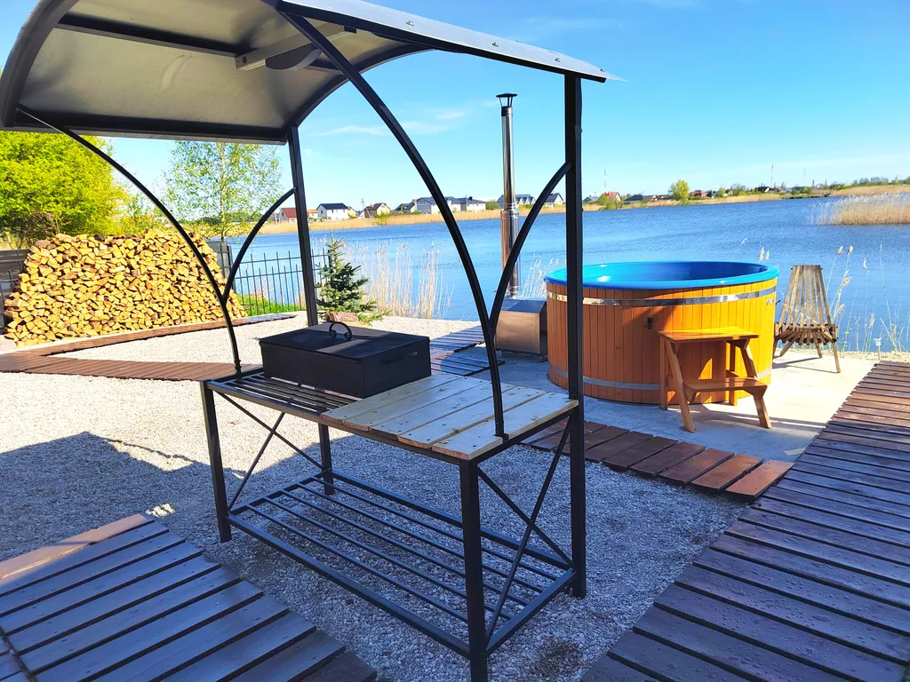 Коттедж Дом на берегу озера с банным чаном — Сокольники