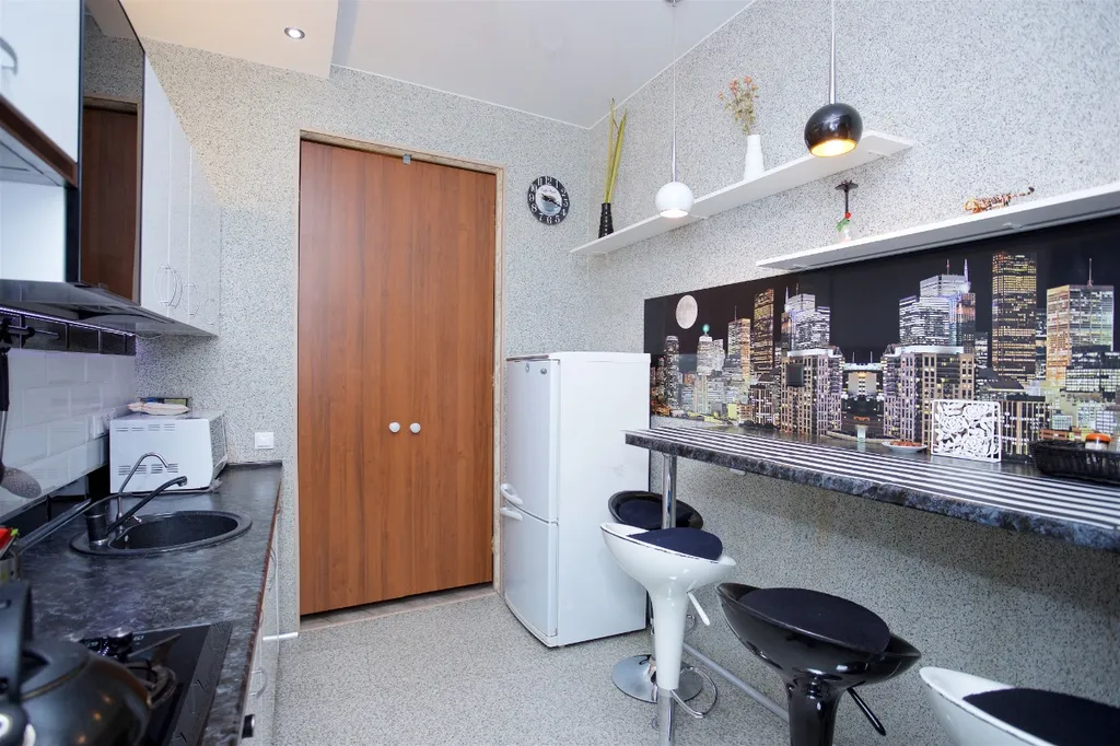 3-комнатная Квартира