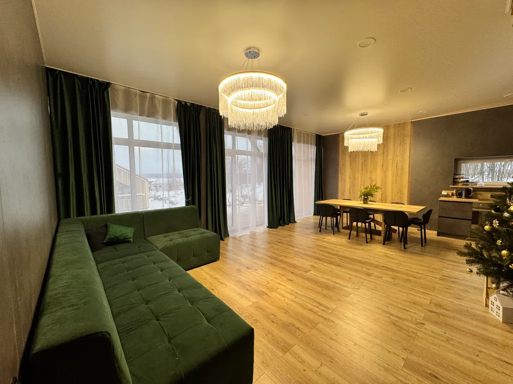 Дом 128m2 — чан, кухня, вид на озеро