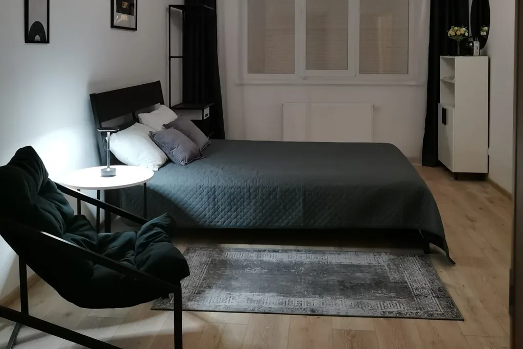 Квартира Квартира Уютная евродвушка Гранд у озера — Екатеринбург