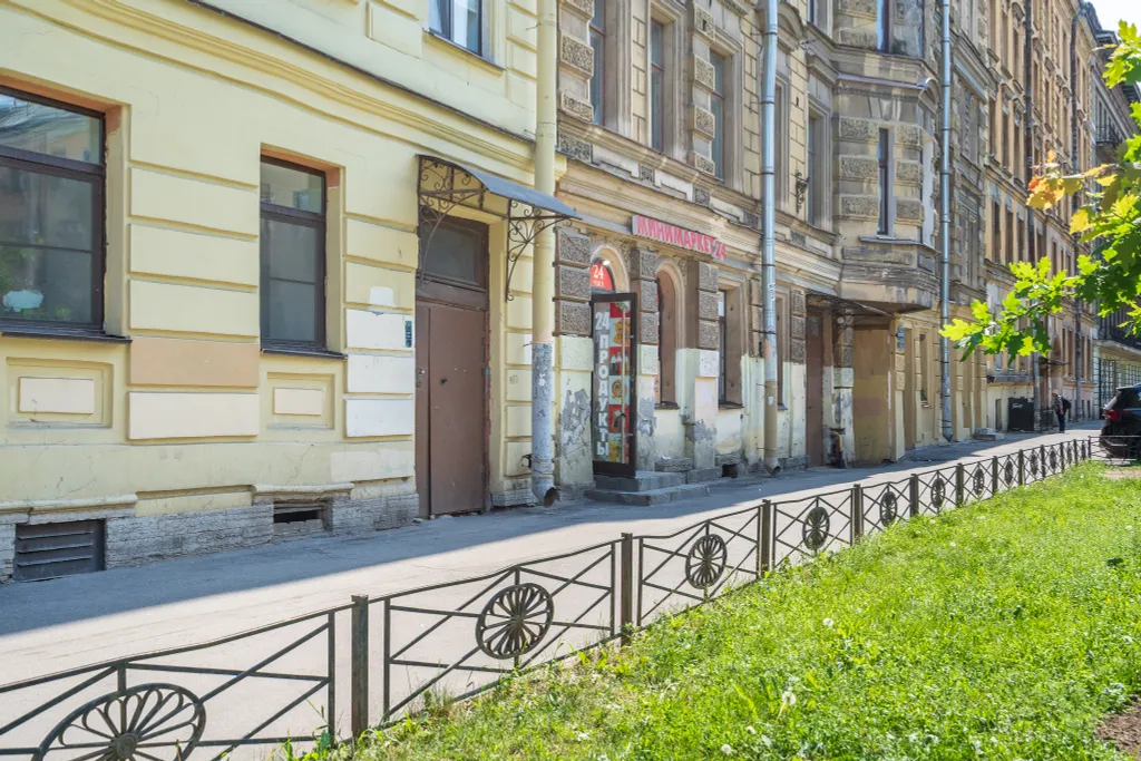 Квартира Двухуровневая квартира-студия в центре Петербурга — Санкт-Петербург