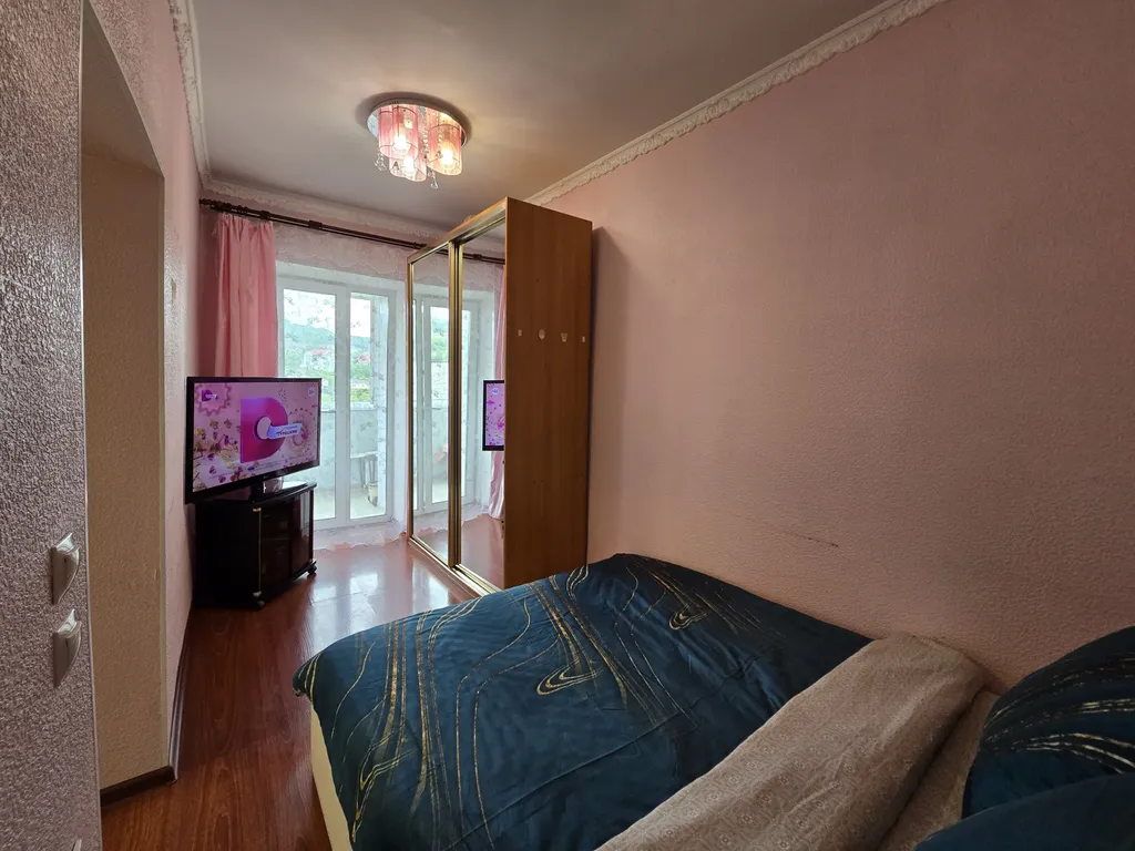 2-комнатная квартира рядом с морем