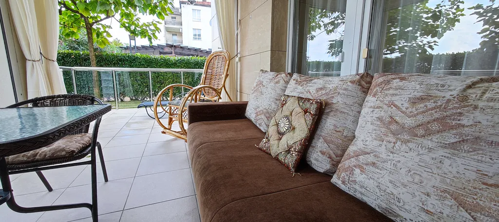 Квартира с выходом в сад -  Seagate