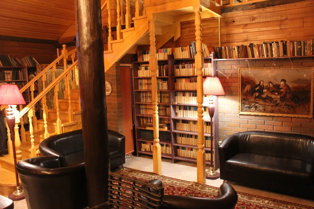 Дом для небольшой компании