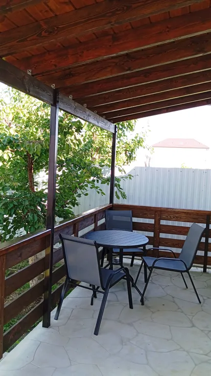 Уютный домик у моря