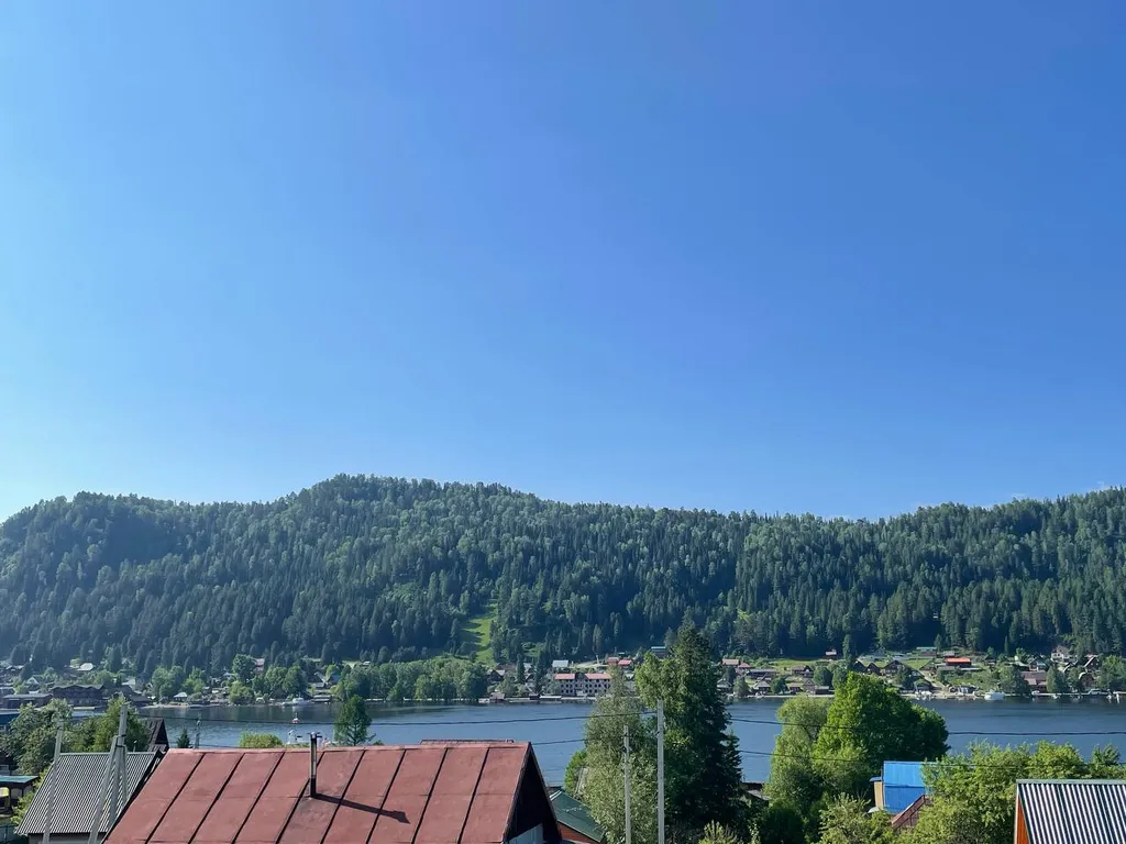 Усадьба Любава с видом на озеро