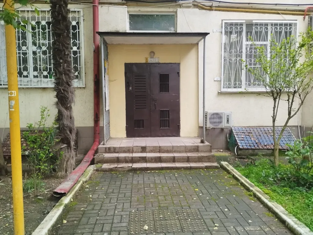 Чистая, небольшая квартира в центре Сочи