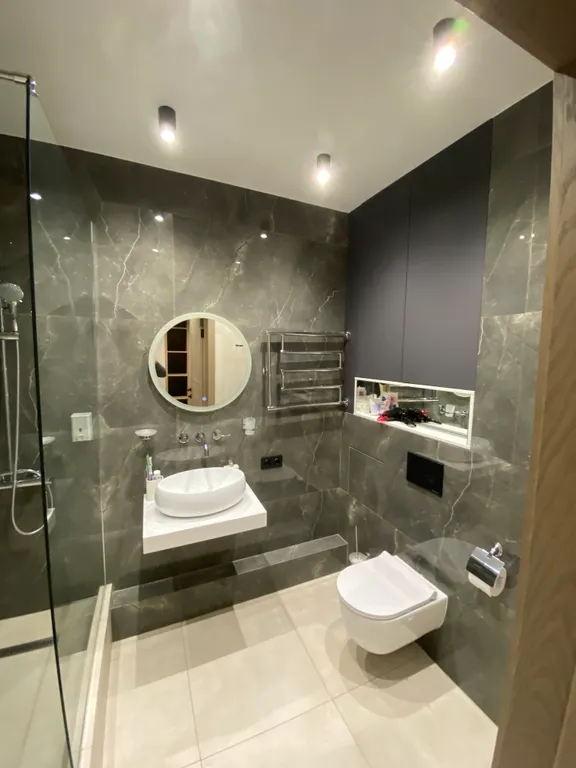 Современная 2-х комнатная квартира возле Планеты