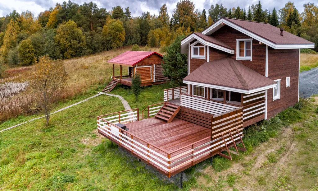 Коттедж с 3 спальнями Ялоранта на берегу Онежского озера — аренда посуточно в Петрозаводск