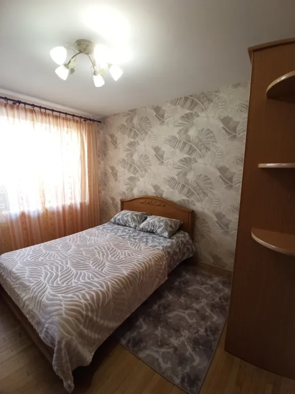 Просторная квартира, микрорайон Восток