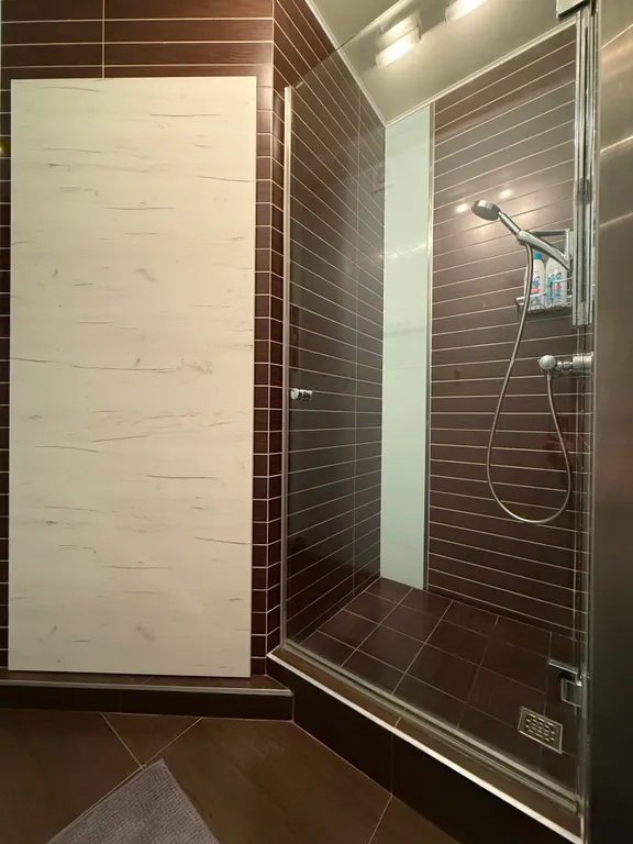 Апартаменты 5-комнатные в центре города