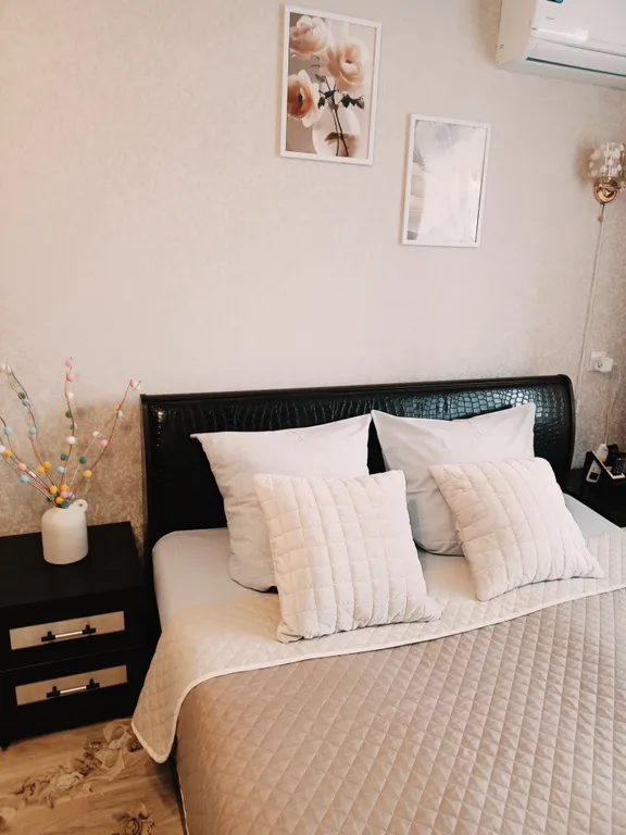 Уютная квартира рядом с центральной площадью — аренда посуточно в Горно-Алтайск