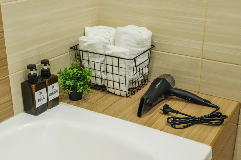 Классное Место с парковкой в центре, близко стадион Спартак и Арена