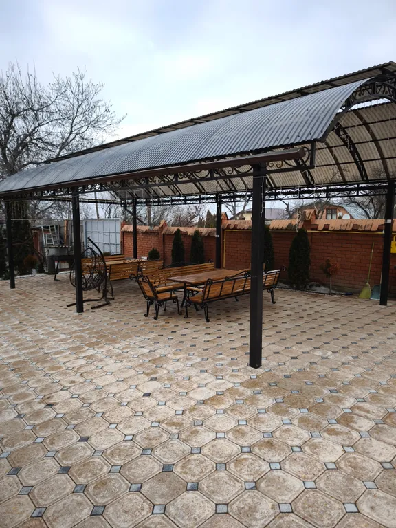 Новый дом с видом на горы