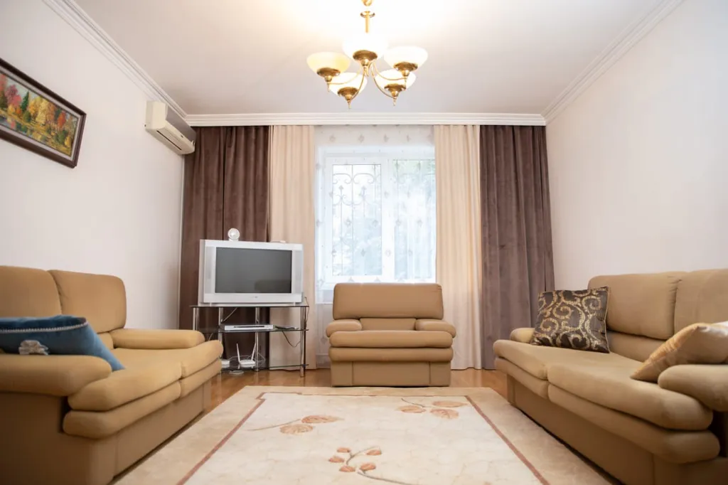 Уютная квартира — аренда посуточно в Владикавказ