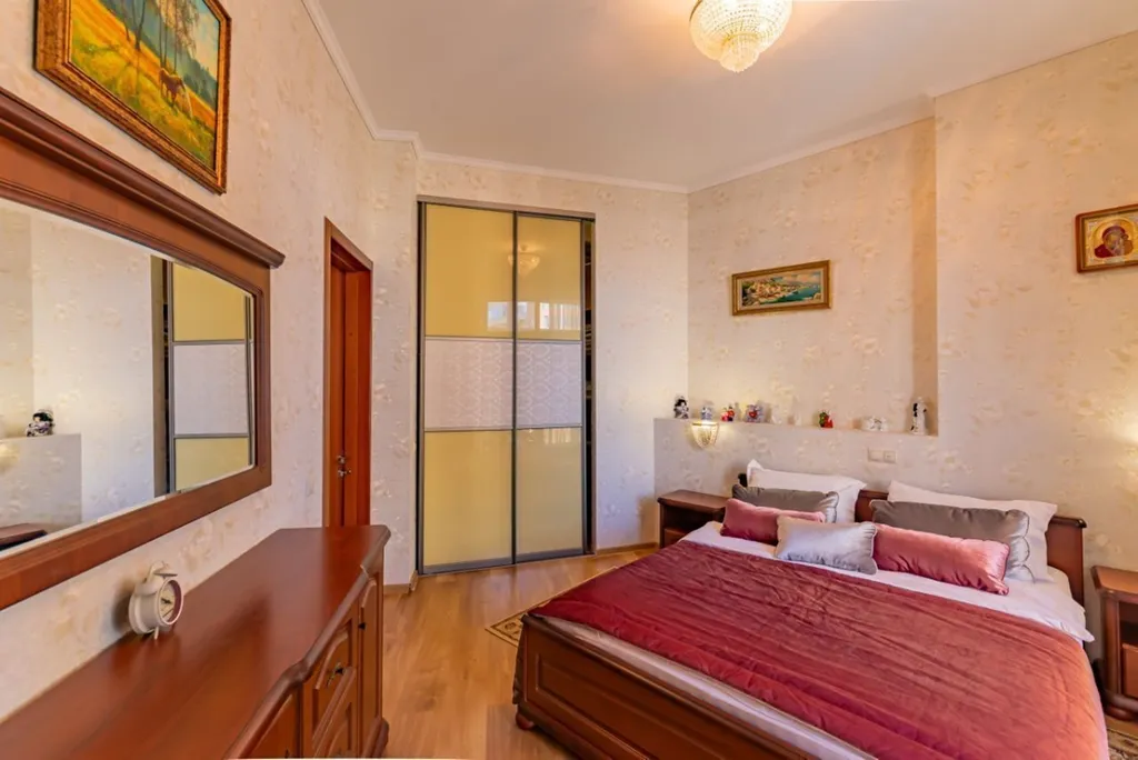 3х-комнатная квартира с видом на море