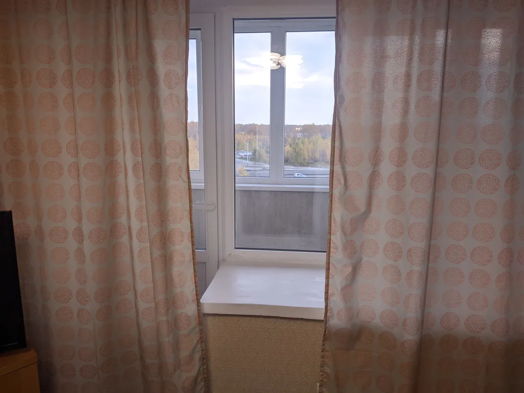 Уютная чистая квартира с видом на лес