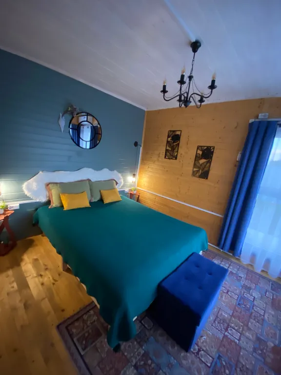 Отдельный дом со своей территорией, с баней, с мини бассейном