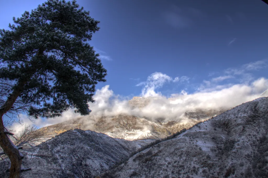 Чудесный дом в горах