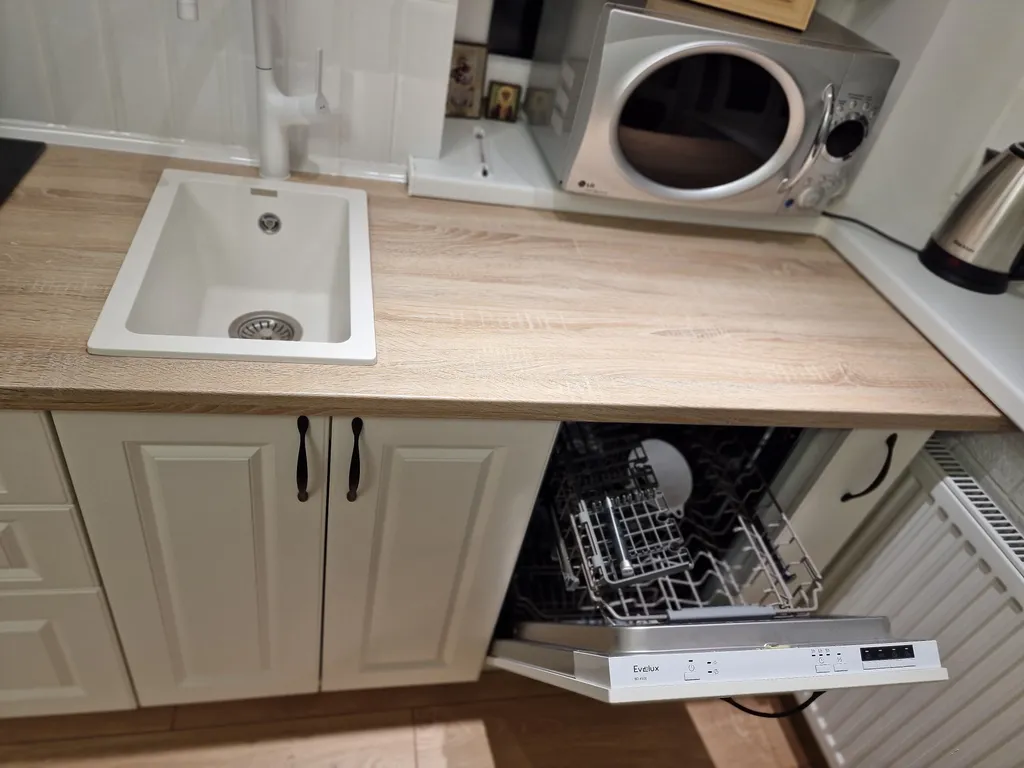 Апартаменты в стиле бамбук на берегу моря и променада