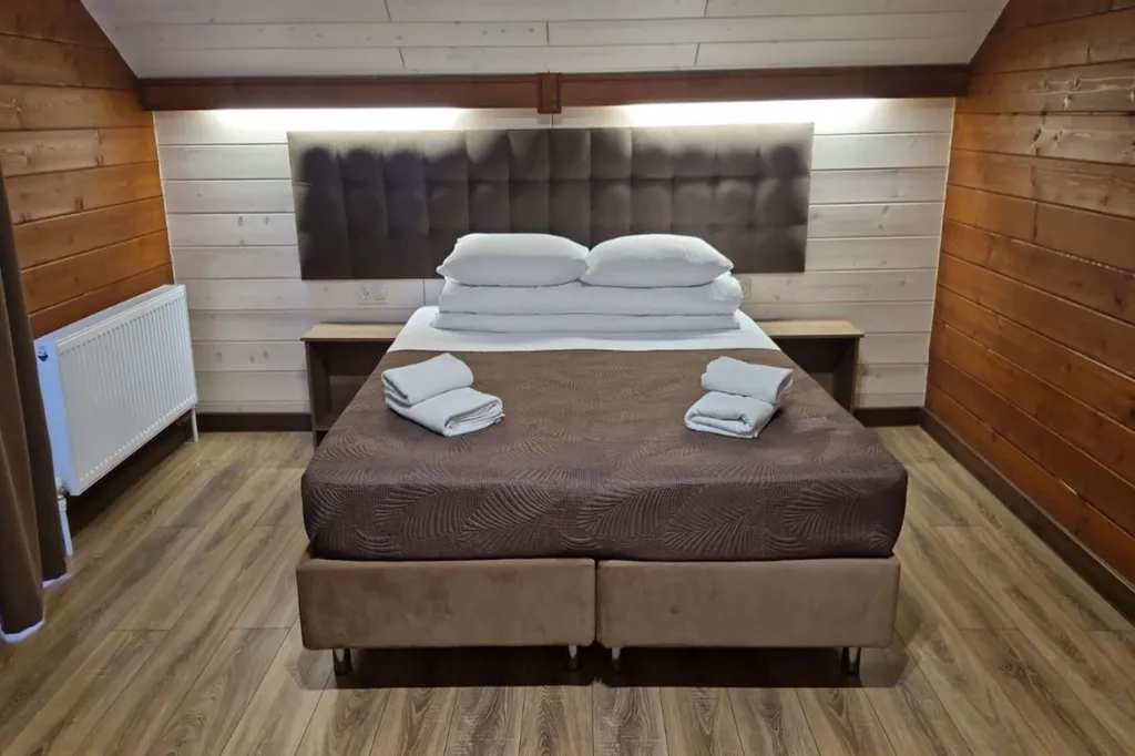 7-комнатный Дом