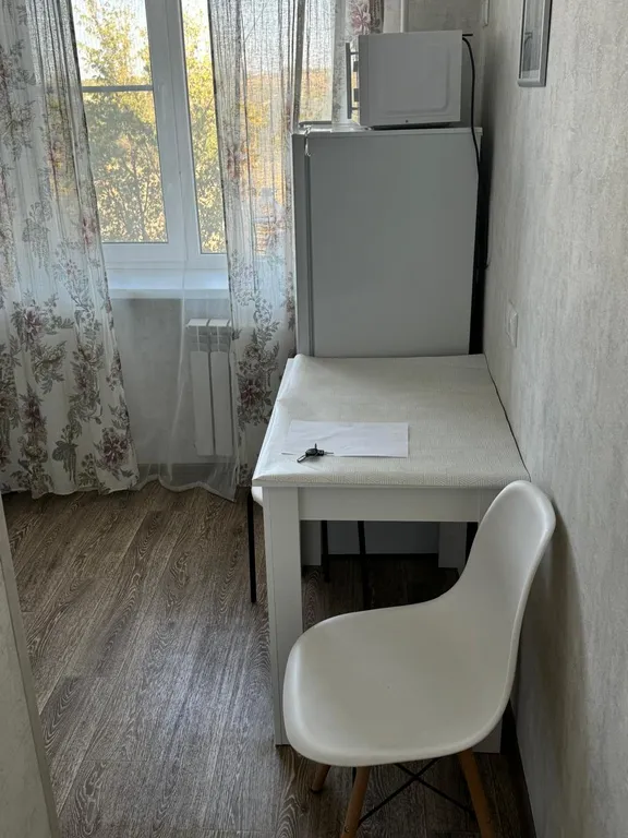 Уютная однокомнатная квартира с видом на берег реки