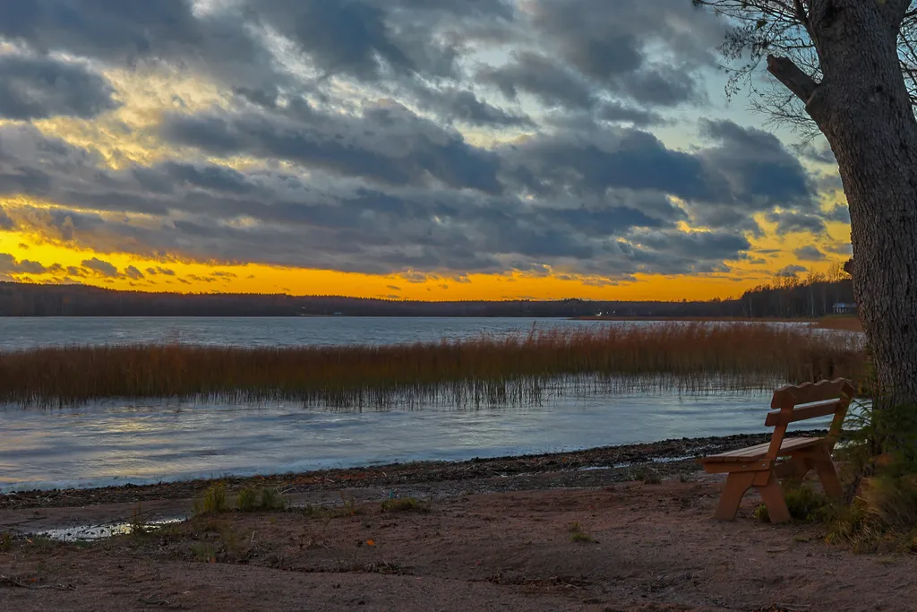 Дом у озера