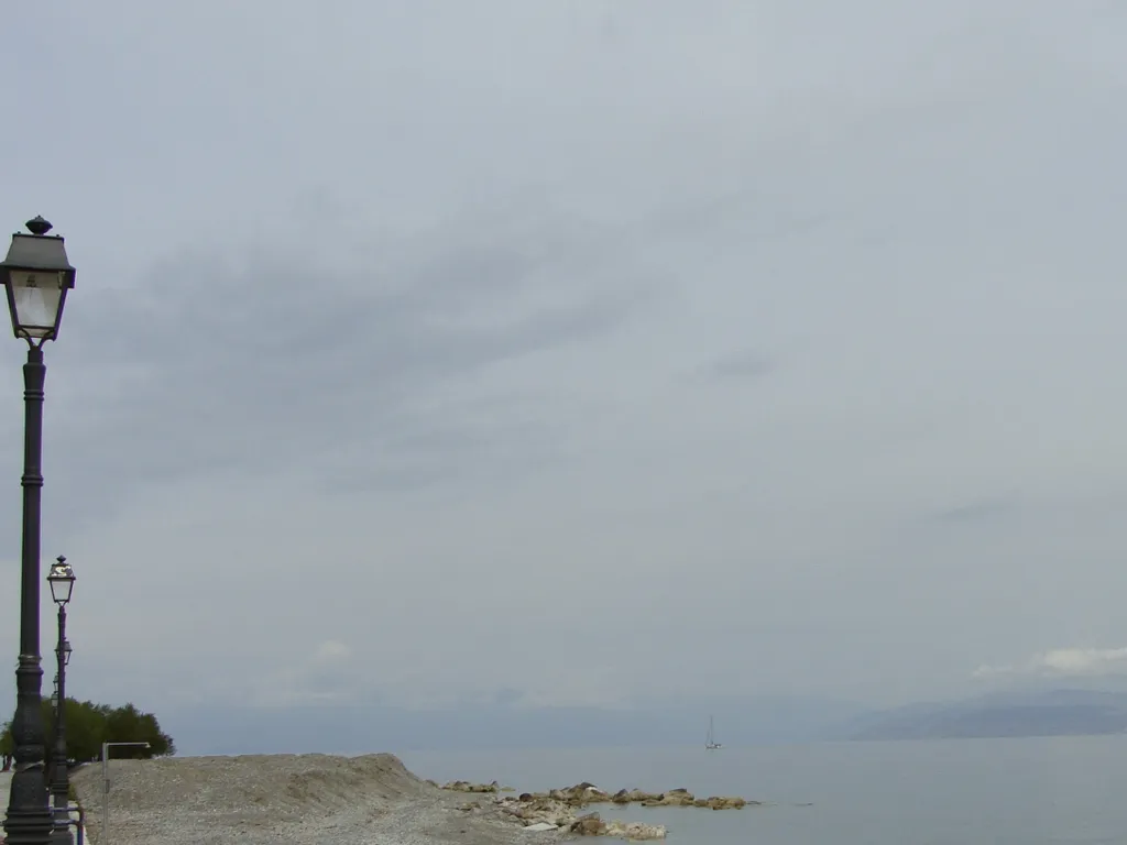 Аппартаменты в доме недалеко от моря