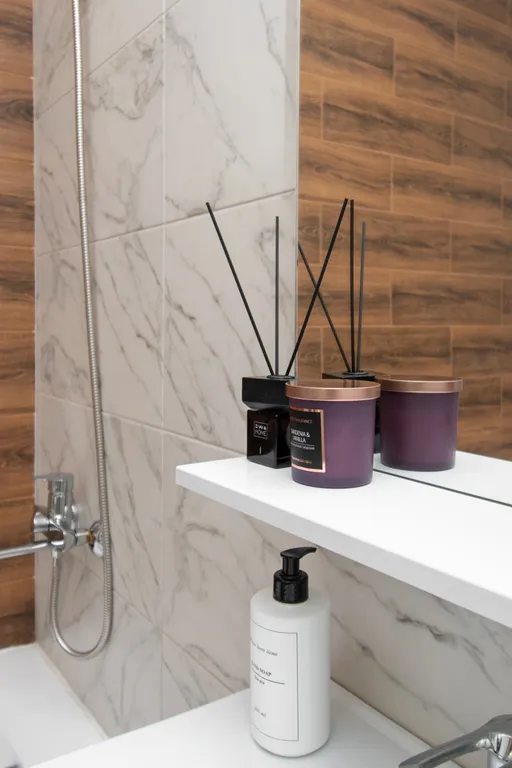 День Ночь - шикарная изюминка Purple в тихом центре