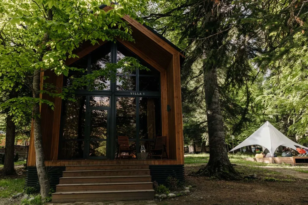 Коттедж 3-комнатный Дом — аренда посуточно в Архыз